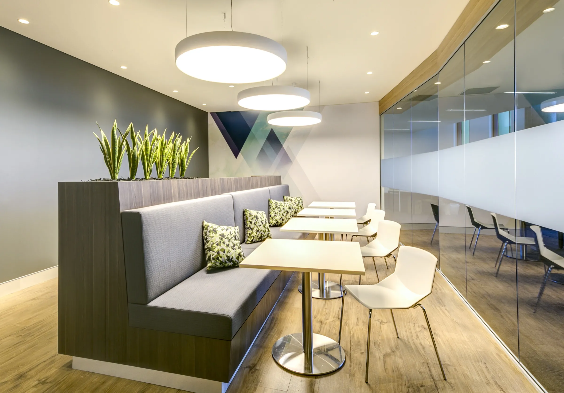 Children’s Cancer Institute, cafe