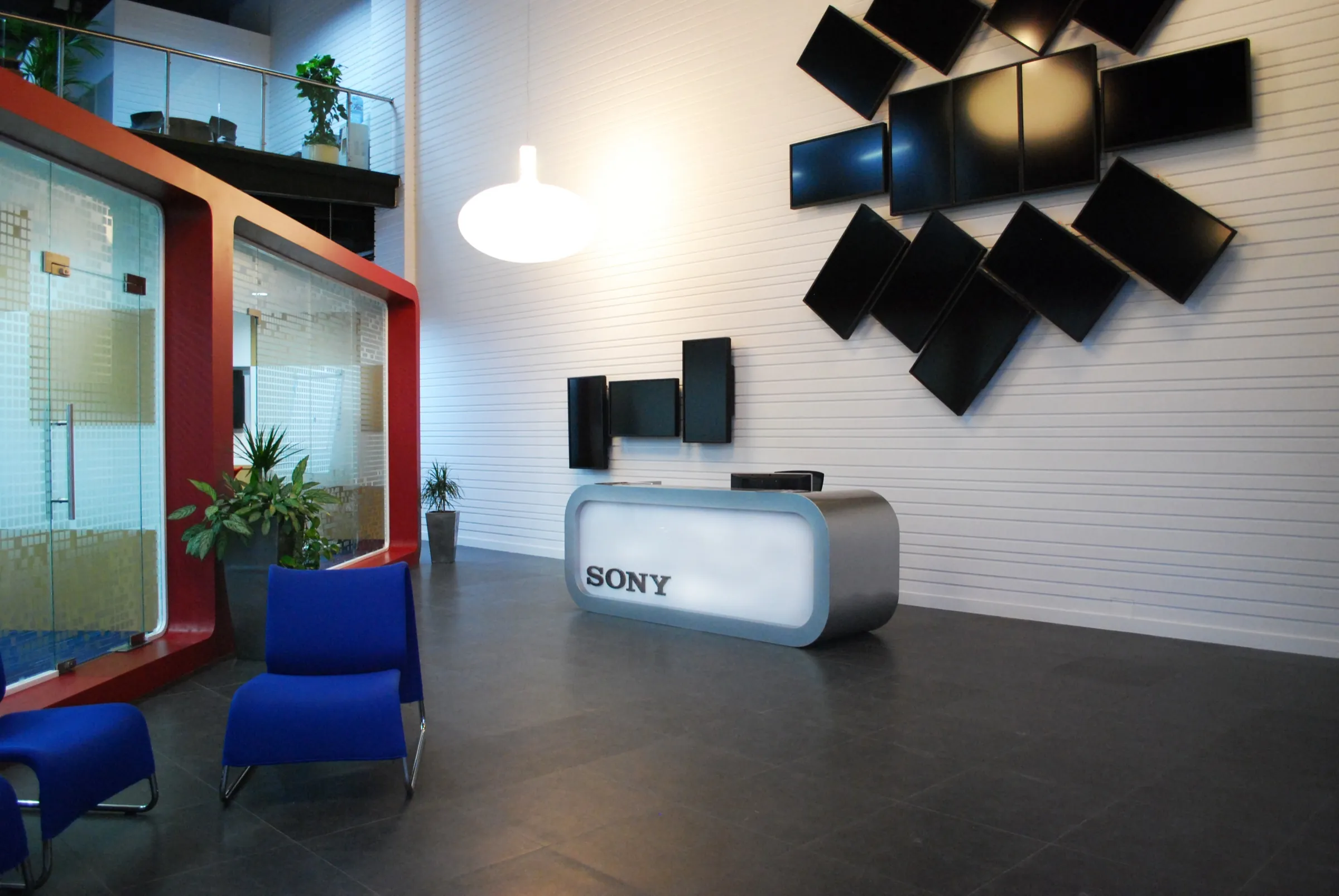 Sony, reception